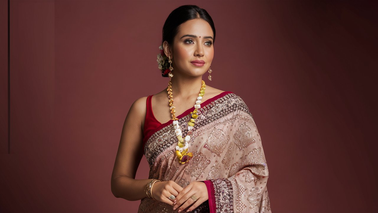 Designer Saree Makeup Tips for Different Skin Tones and Occasions