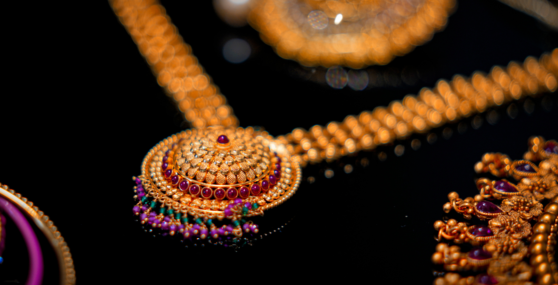 shreekama-fashon-jewellery-statement-pieces-eye-catching-designer-jewellery-to-elevate-your-look