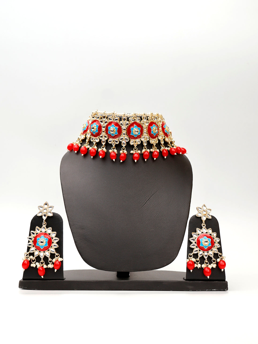 Multicolor Kundan and Pearl Choker Style Necklace Set with Earings and Mang Tikka Fashion Jewelry for Party Festival Wedding Occasion in Noida