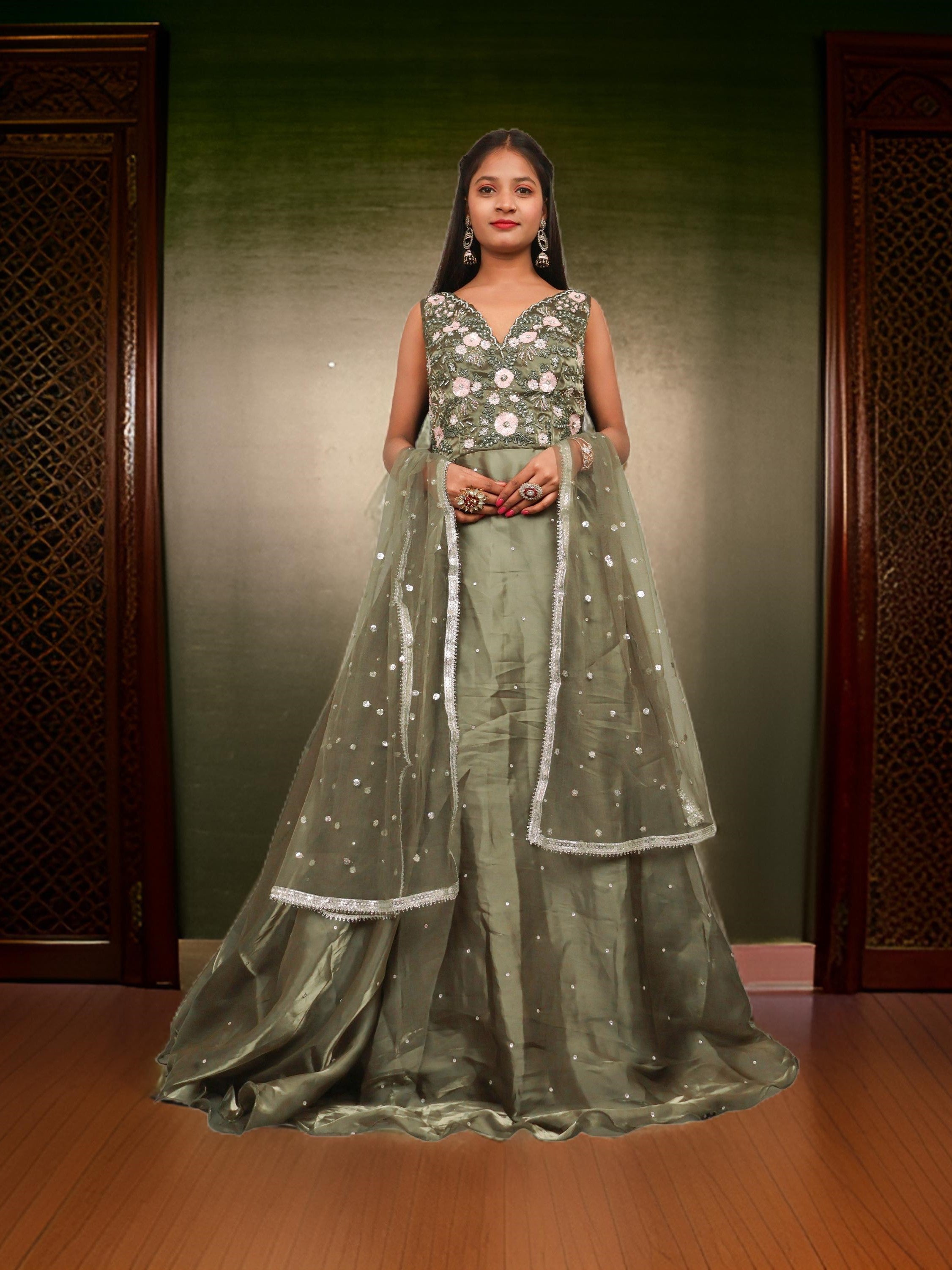 Gown with Sequin &amp; Cut Dana Work by Shreekama Mehandi Designer Gowns for Party Festival Wedding Occasion in Noida