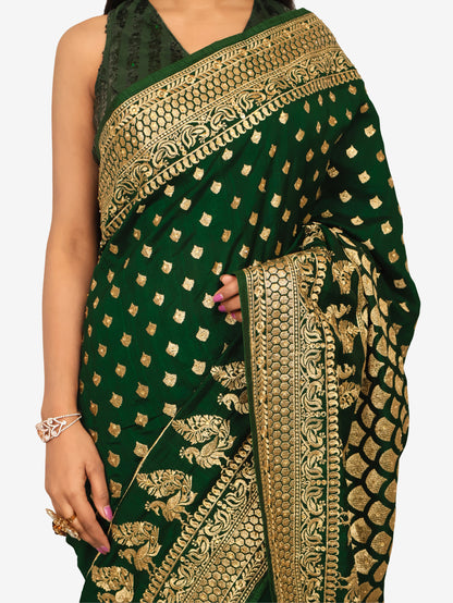 Designer Saree with Kundan &amp; Heavy Embroidery Work by Shreekama Dark Green Designer Sarees for Party Festival Wedding Occasion in Noida